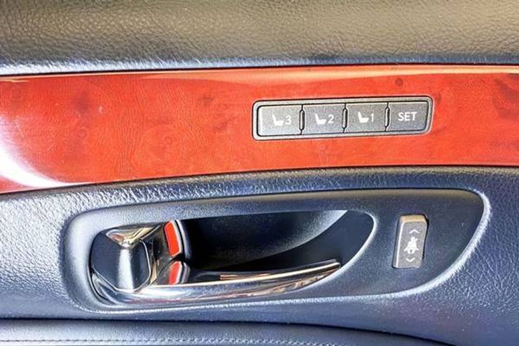 2008 LEXUS LS - photo 14