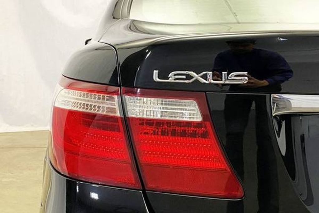 2008 LEXUS LS - photo 6