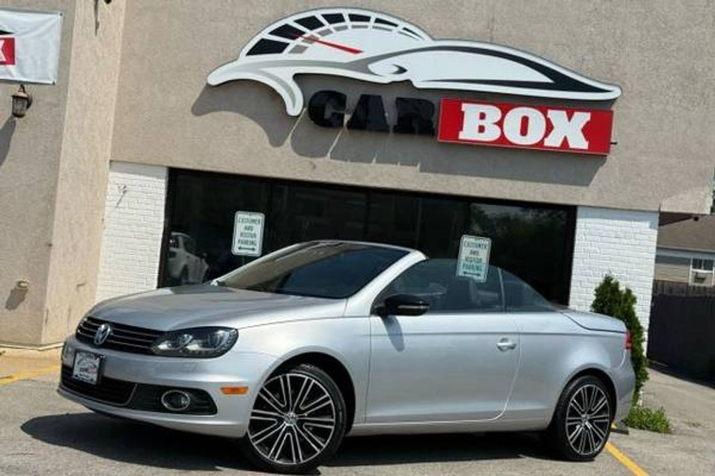 2013 VOLKSWAGEN Eos - main photo