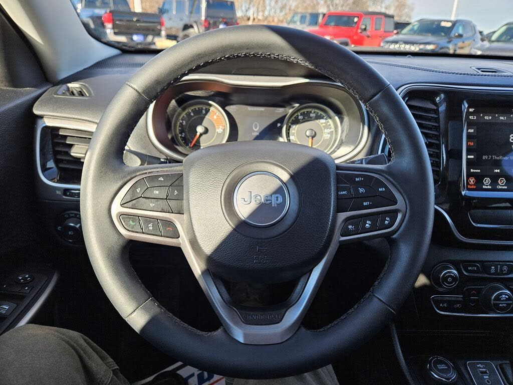 2022 JEEP Cherokee - photo 12