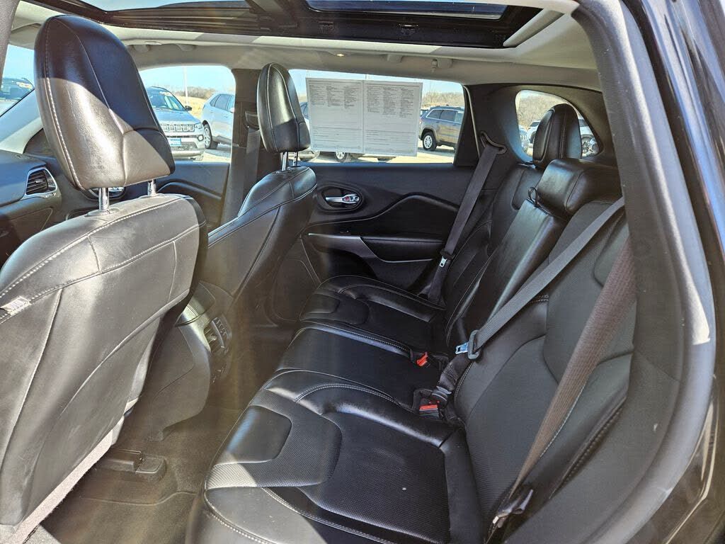 2022 JEEP Cherokee - photo 28