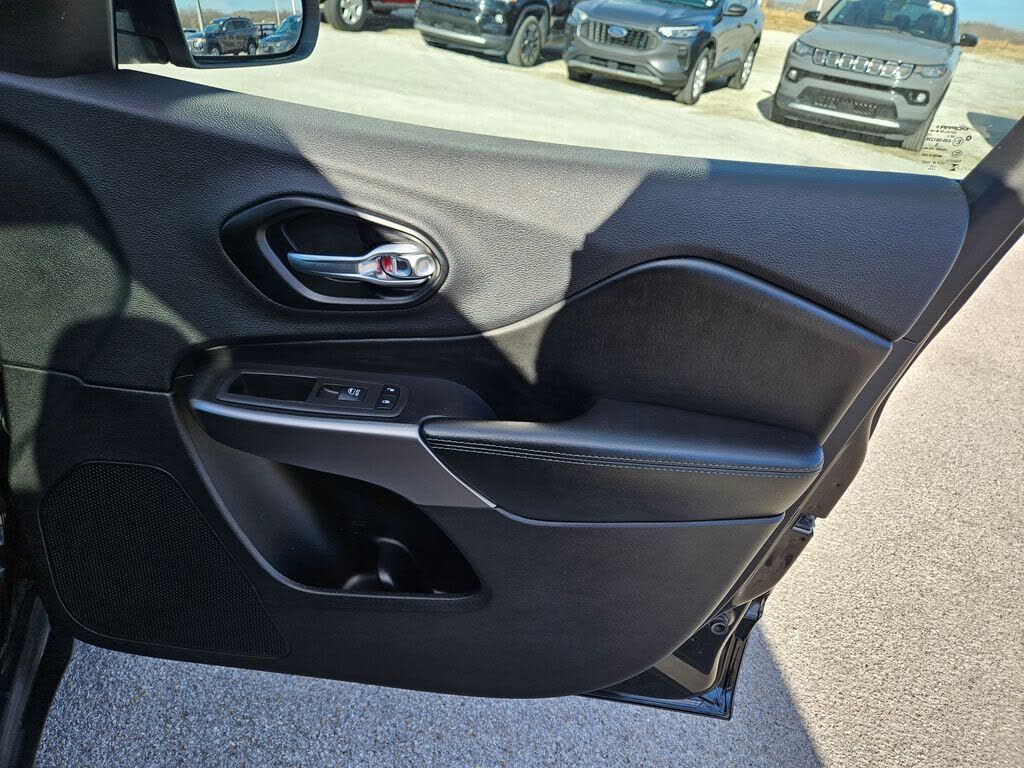 2022 JEEP Cherokee - photo 35