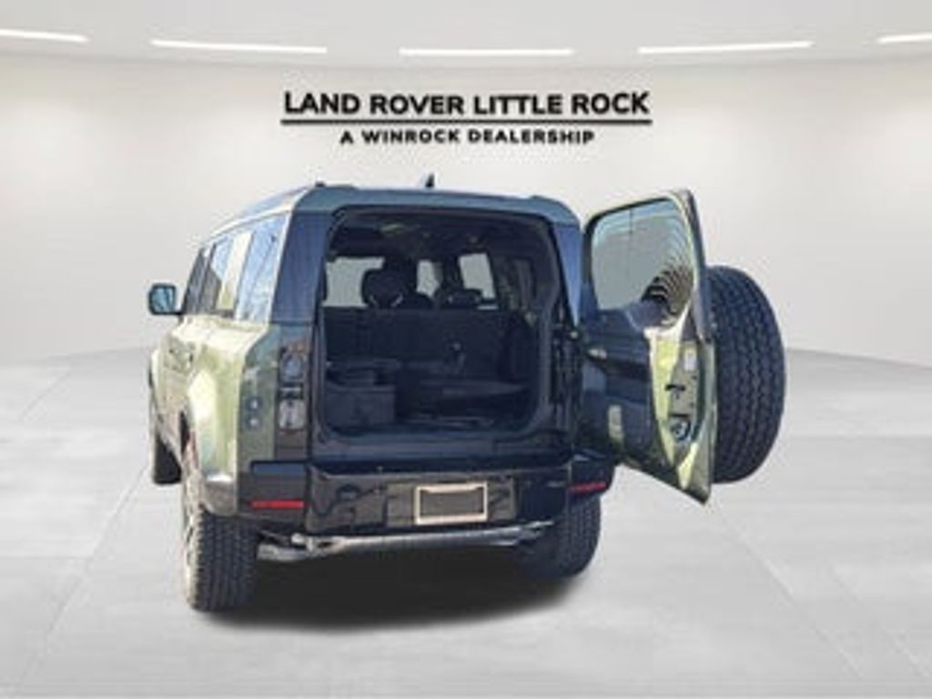 2024 LAND ROVER Defender - photo 12