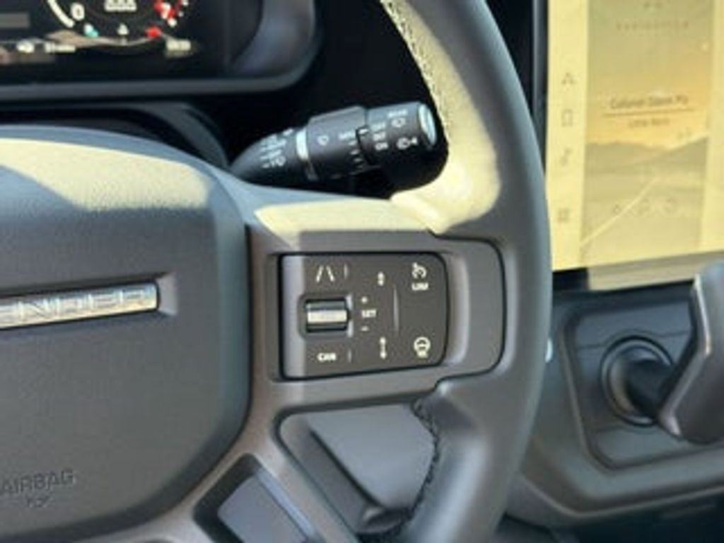 2024 LAND ROVER Defender - photo 24