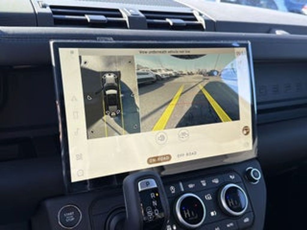 2024 LAND ROVER Defender - photo 28