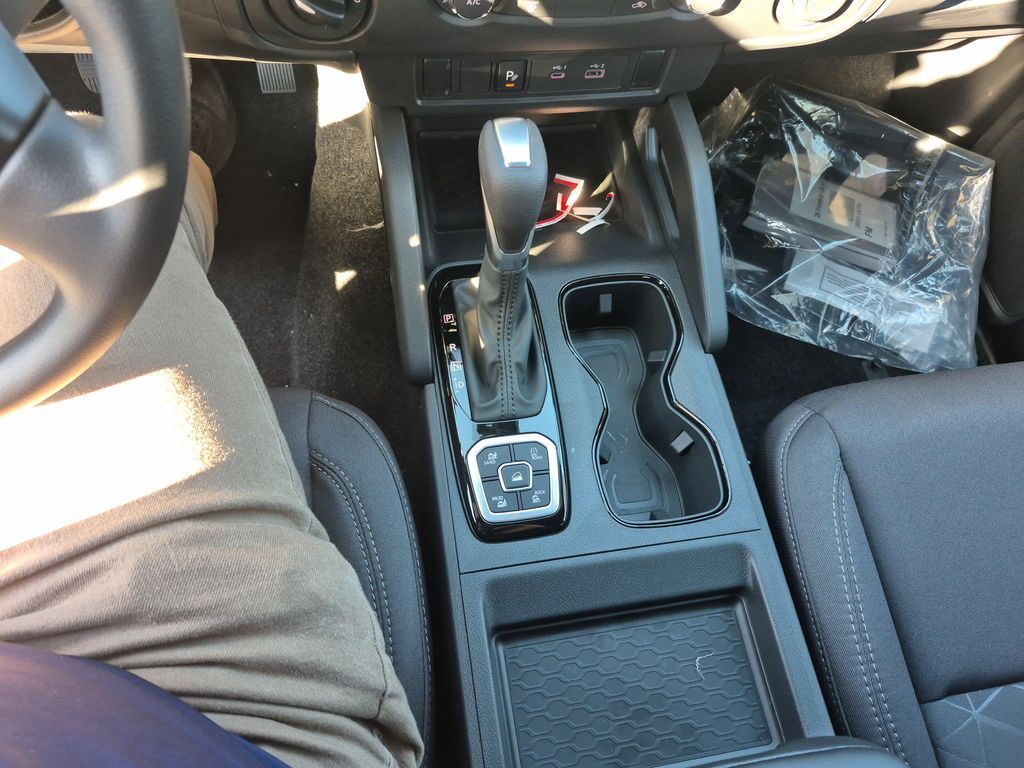 2026 NISSAN Frontier - photo 13