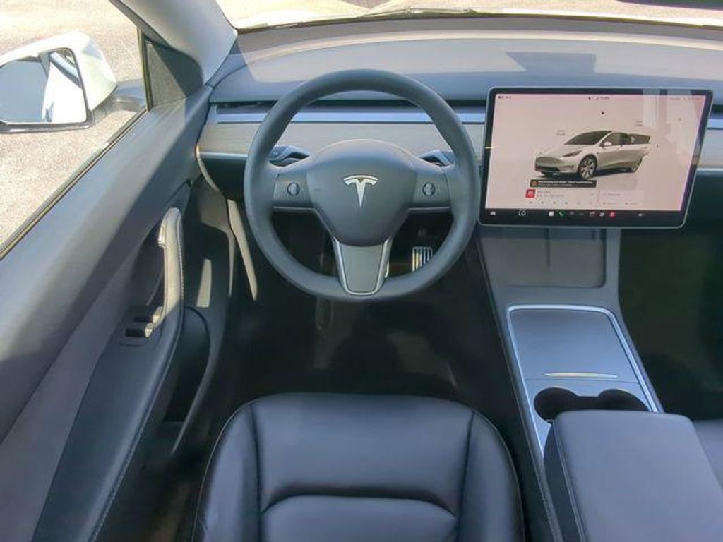 2022 TESLA Model Y - photo 19