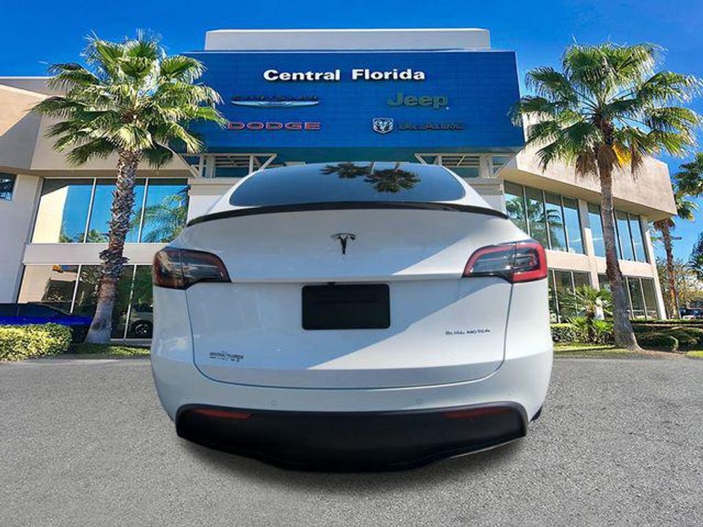 2022 TESLA Model Y - photo 6