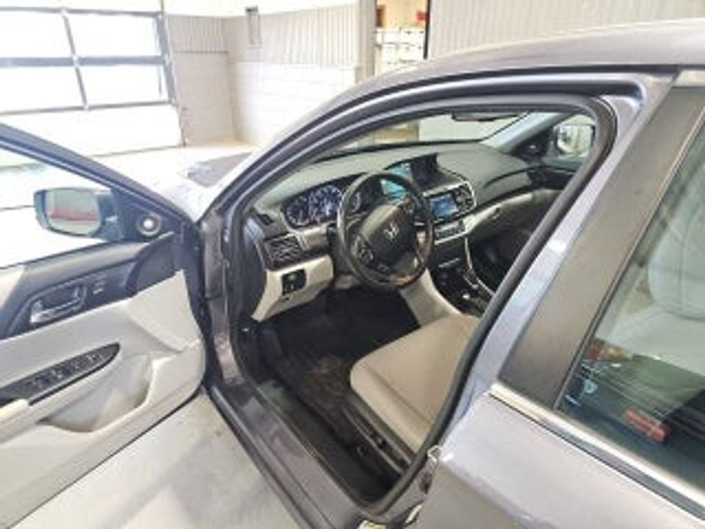 2016 SUBARU Legacy - photo 8