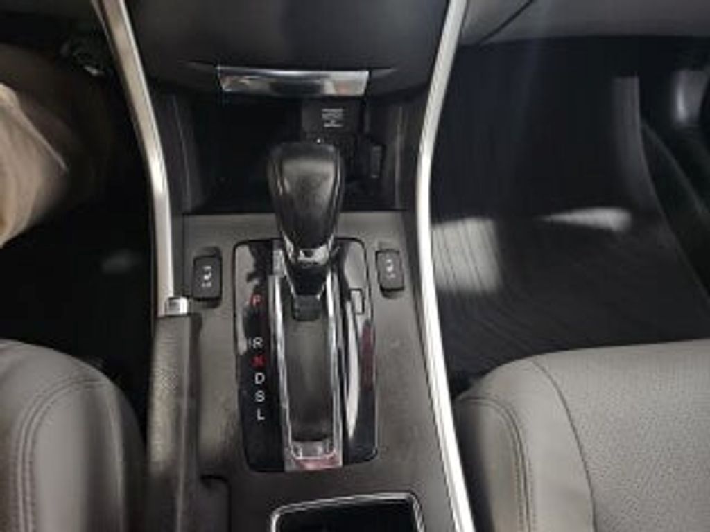 2016 SUBARU Legacy - photo 14