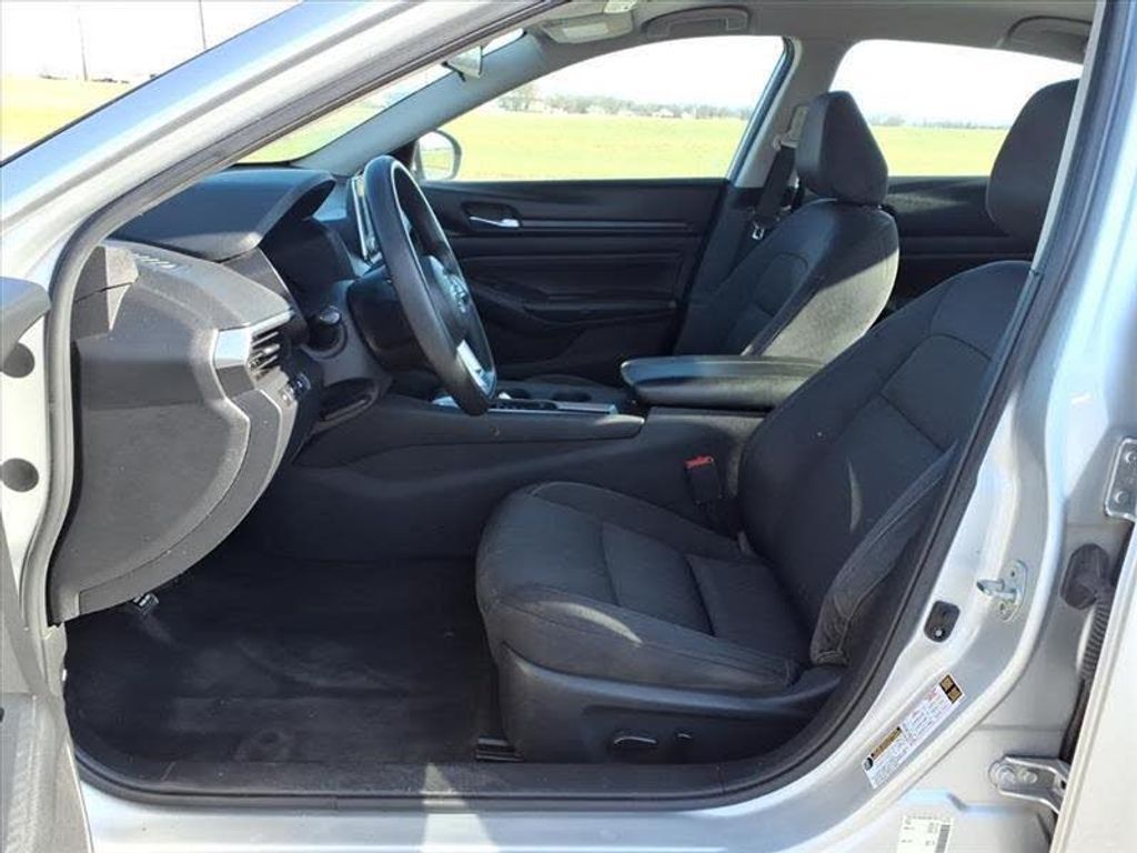 2020 NISSAN Altima - photo 10