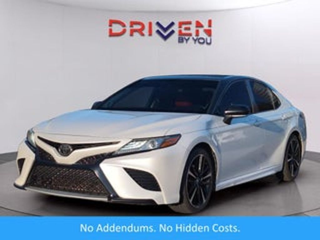 2020 TOYOTA Camry SE for sale at CarMasters