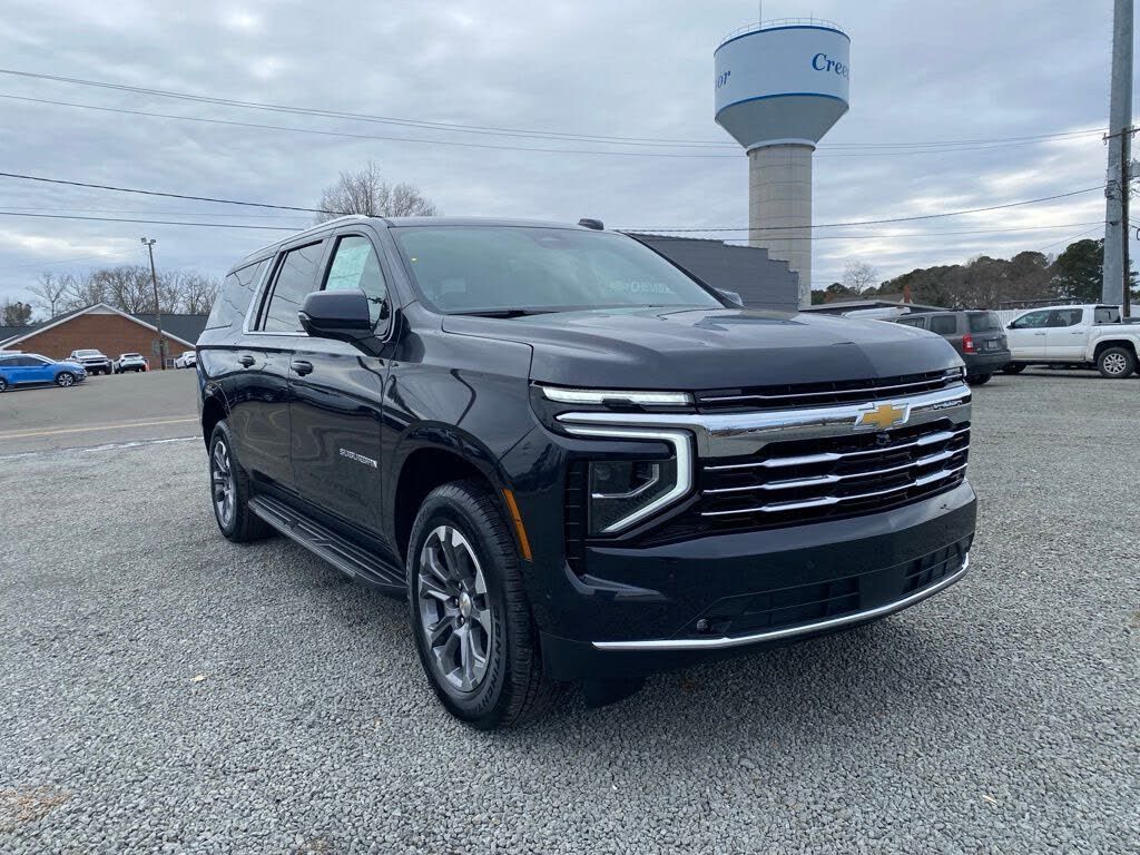 2026 Chevrolet Suburban LT