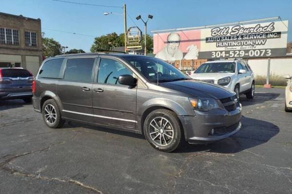 2016 DODGE Grand Caravan - main photo