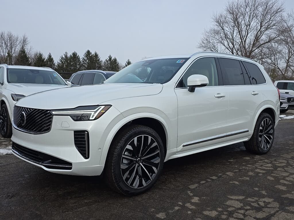 2026 Volvo XC90 Ultra Bright