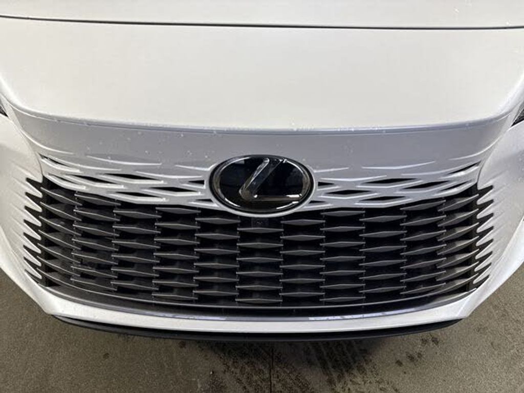 2026 LEXUS RX - photo 26