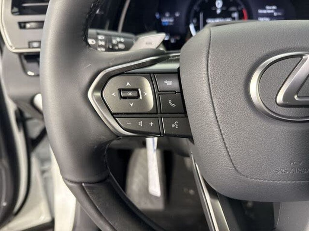 2026 LEXUS RX - photo 11