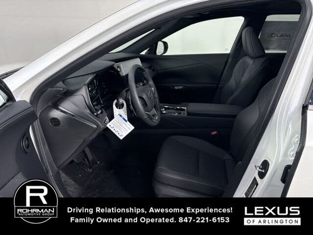 2026 LEXUS RX - photo 4