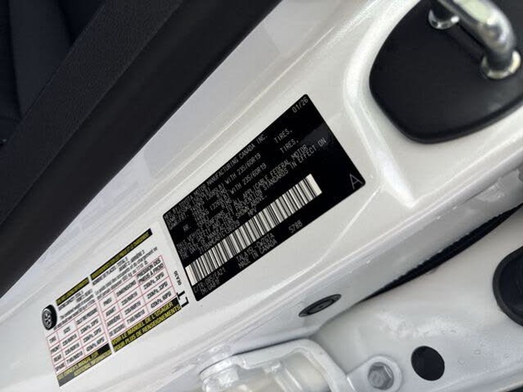 2026 LEXUS RX - photo 37