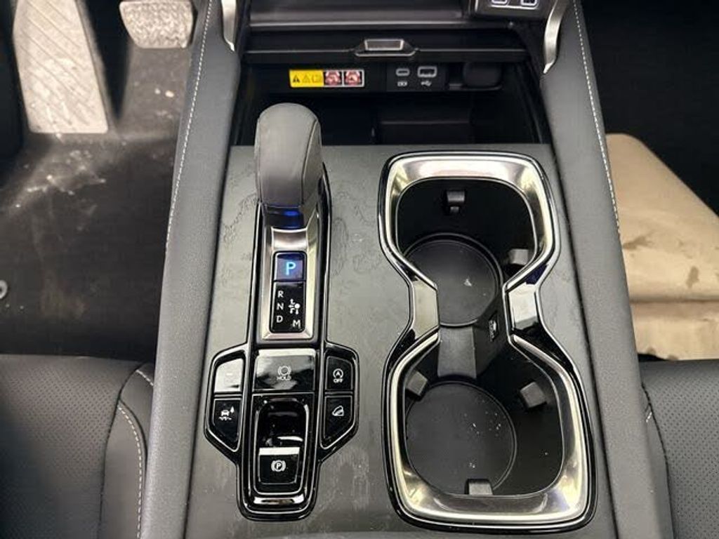 2026 LEXUS RX - photo 16
