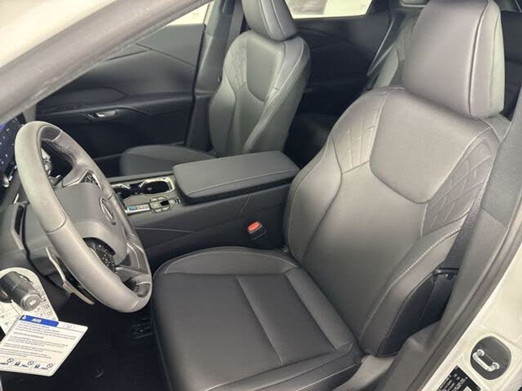 2026 LEXUS RX - photo 18