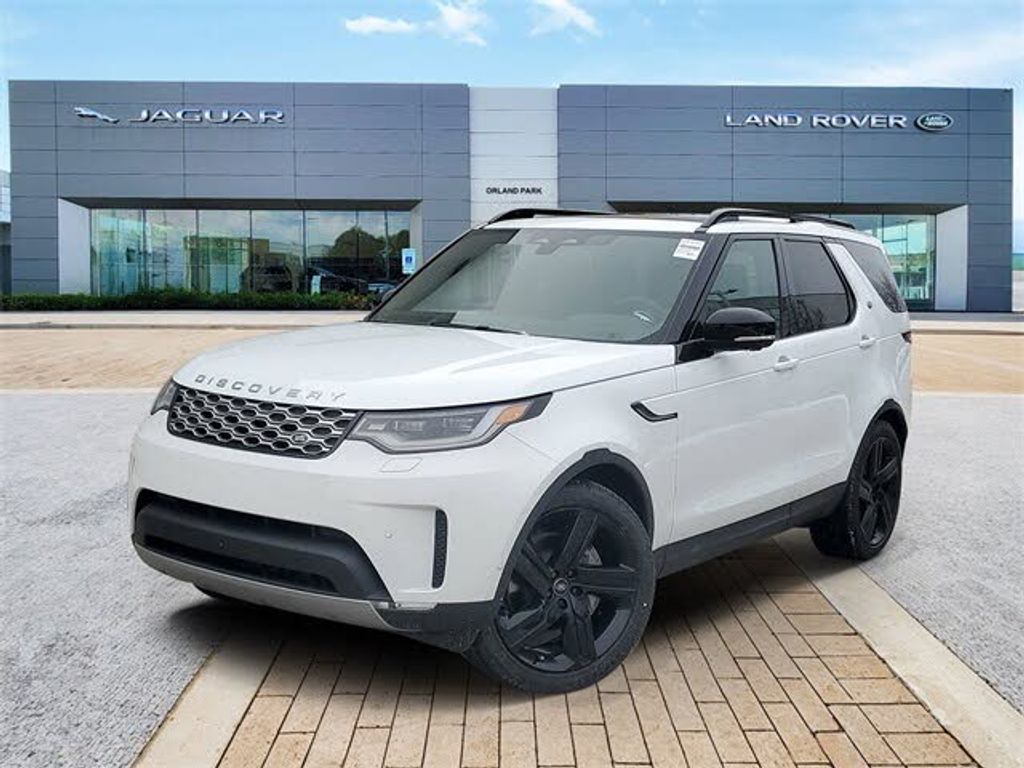 2026 Land Rover Discovery P300 S