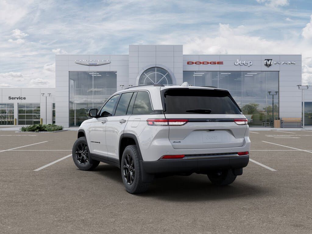 2026 JEEP Grand Cherokee - photo 4