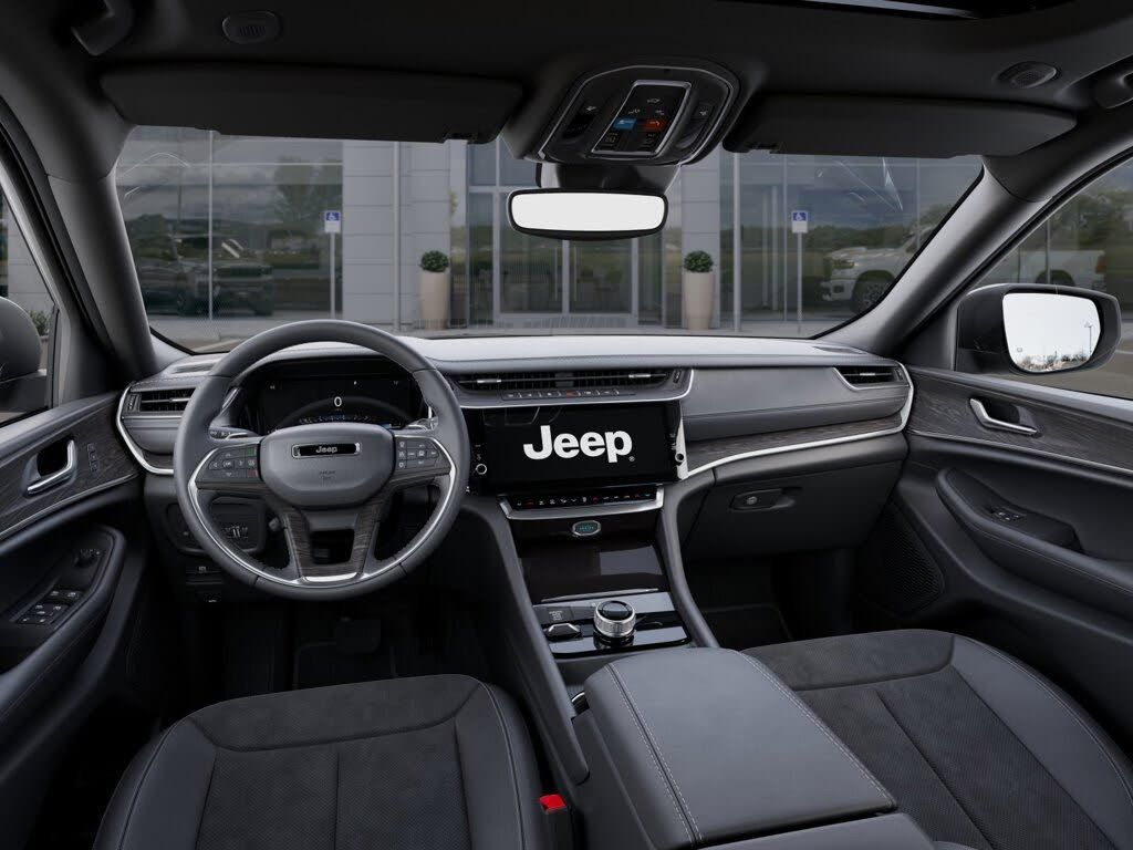 2026 JEEP Grand Cherokee - photo 14