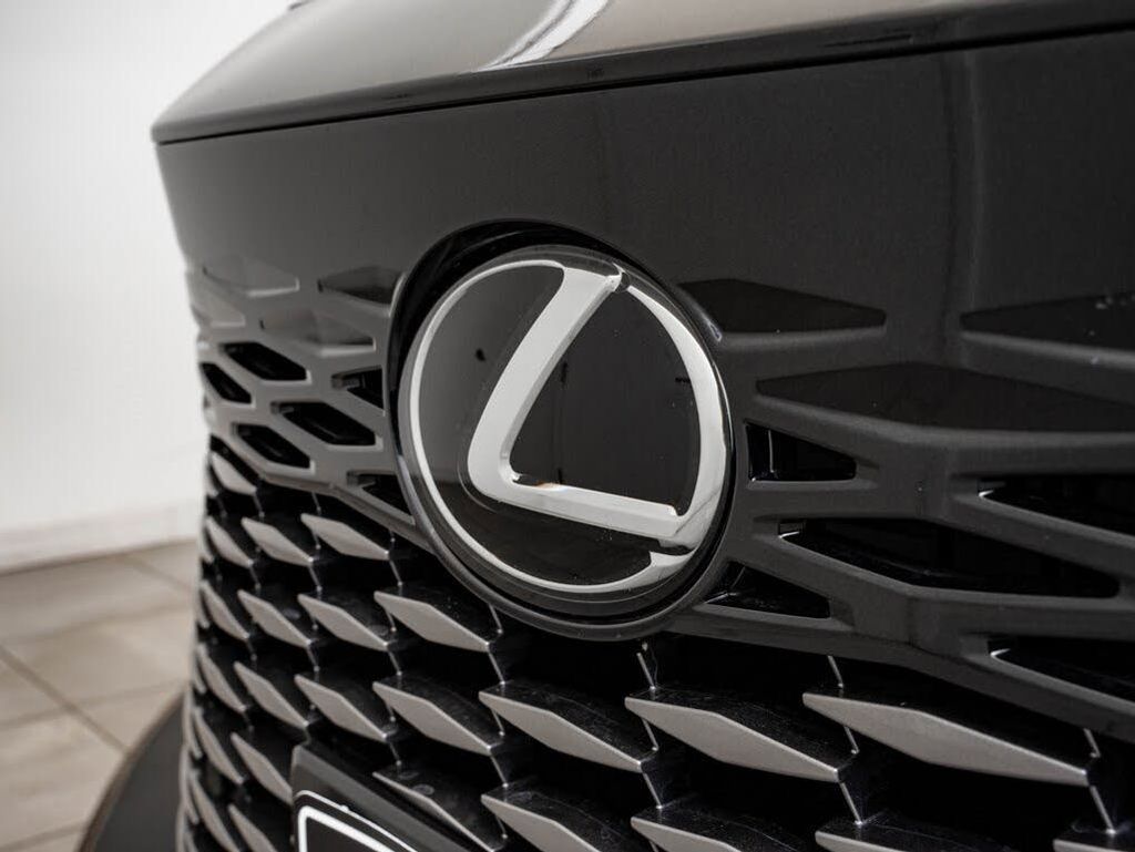2023 LEXUS RX - photo 3