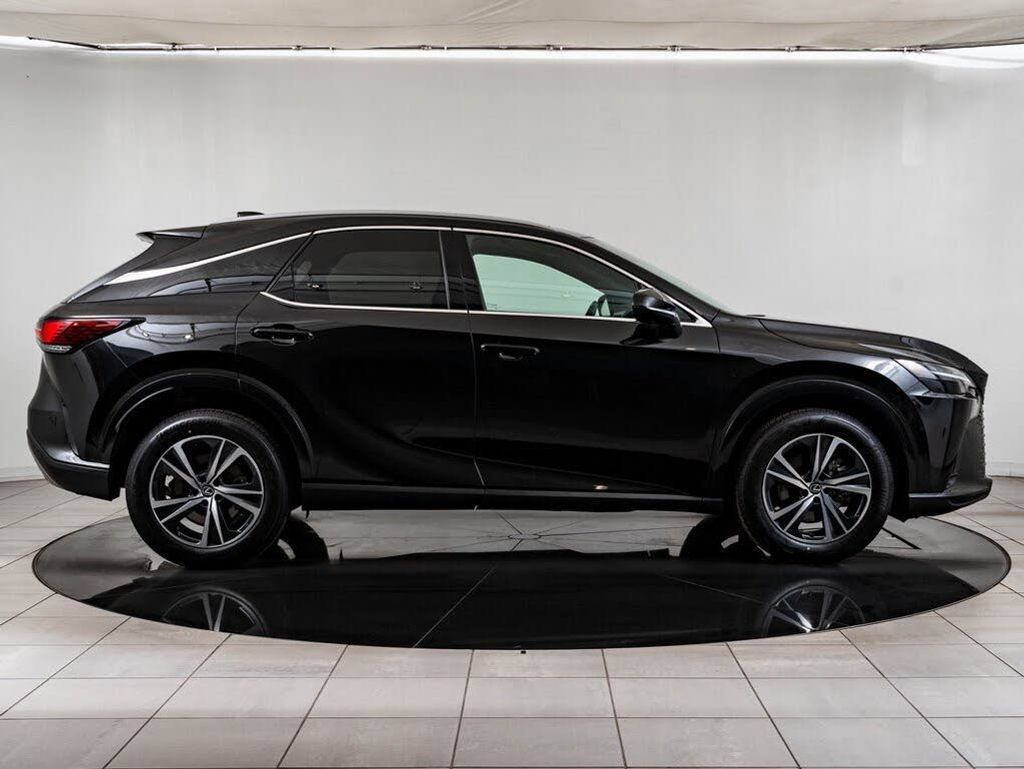 2023 LEXUS RX - photo 11
