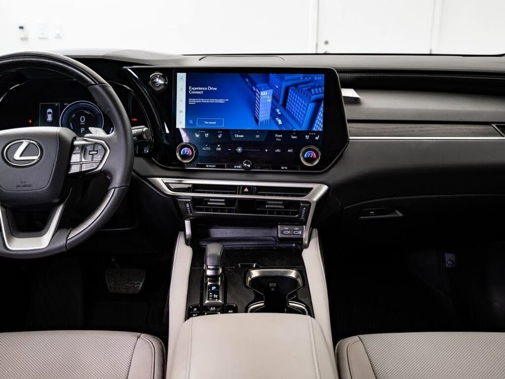 2023 LEXUS RX - photo 33