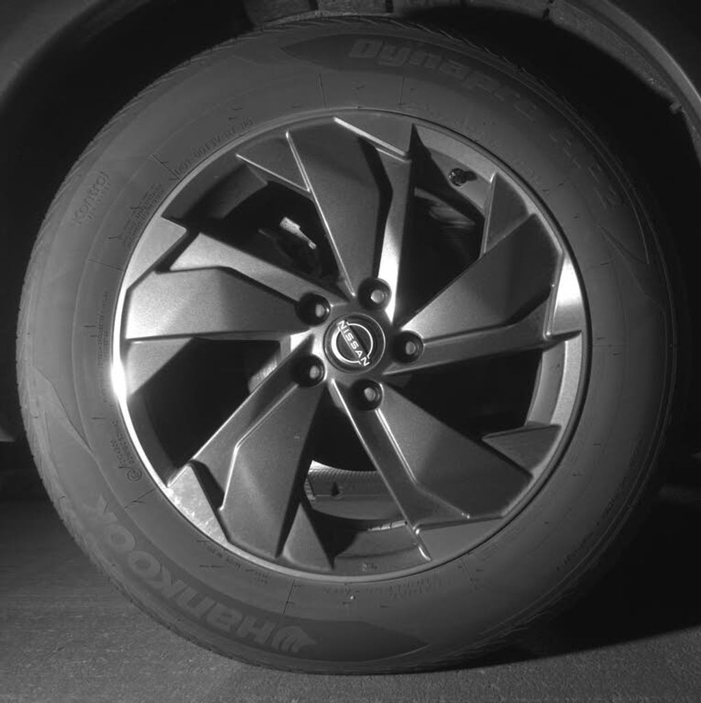 2025 NISSAN Rogue - photo 12