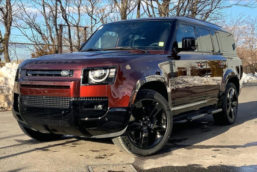 2026 Land Rover Defender 130 X Dynamic