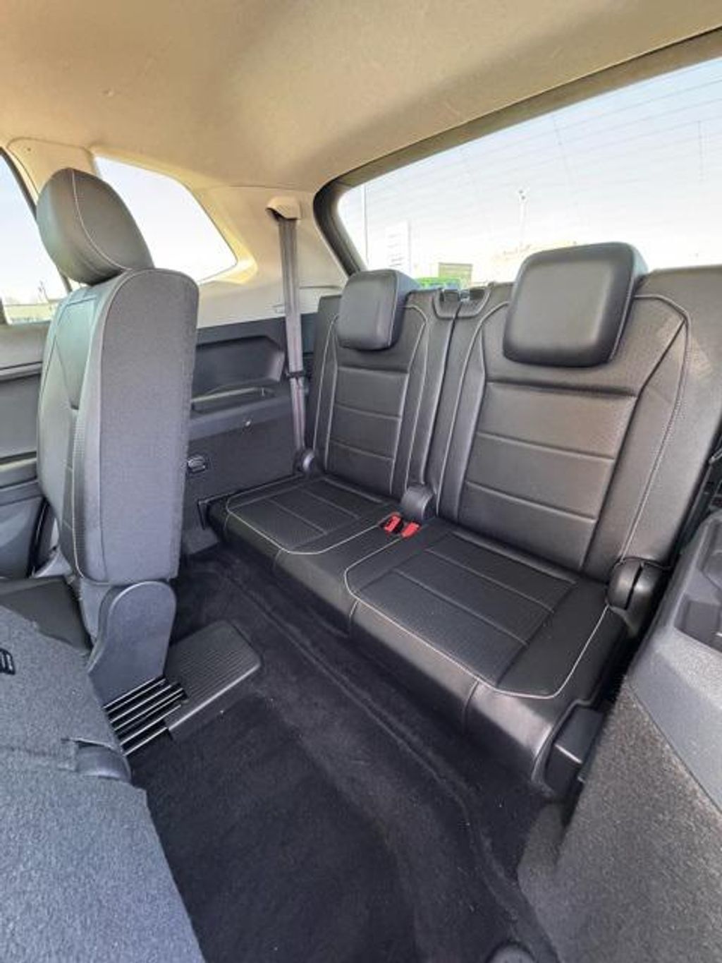 2021 VOLKSWAGEN Tiguan - photo 13