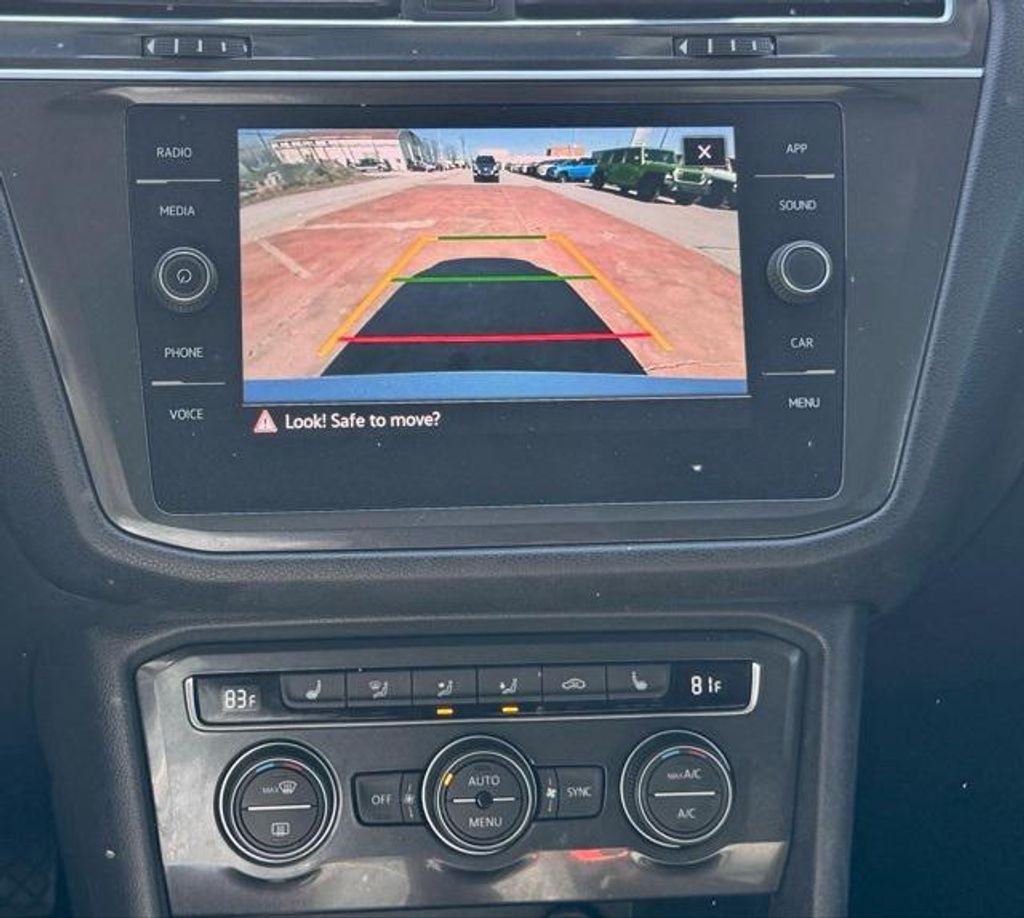 2021 VOLKSWAGEN Tiguan - photo 18