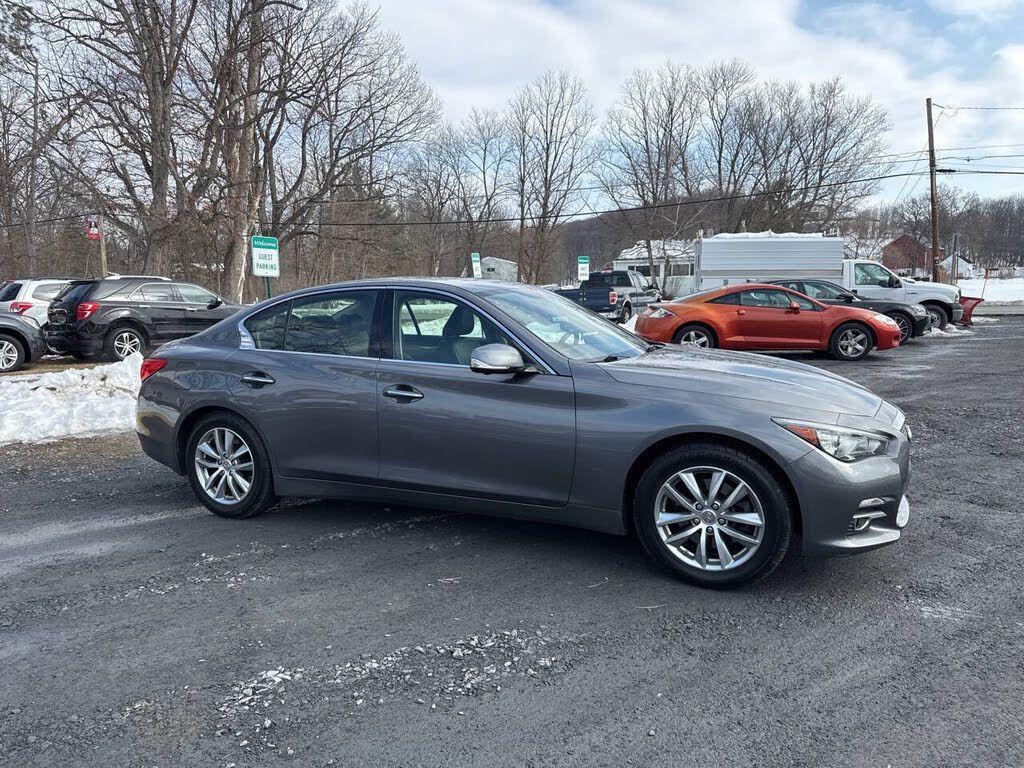 2016 INFINITI Q50 - photo 2