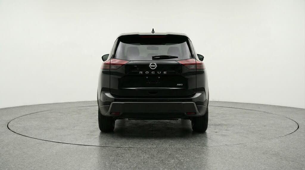 2025 NISSAN Rogue - photo 6