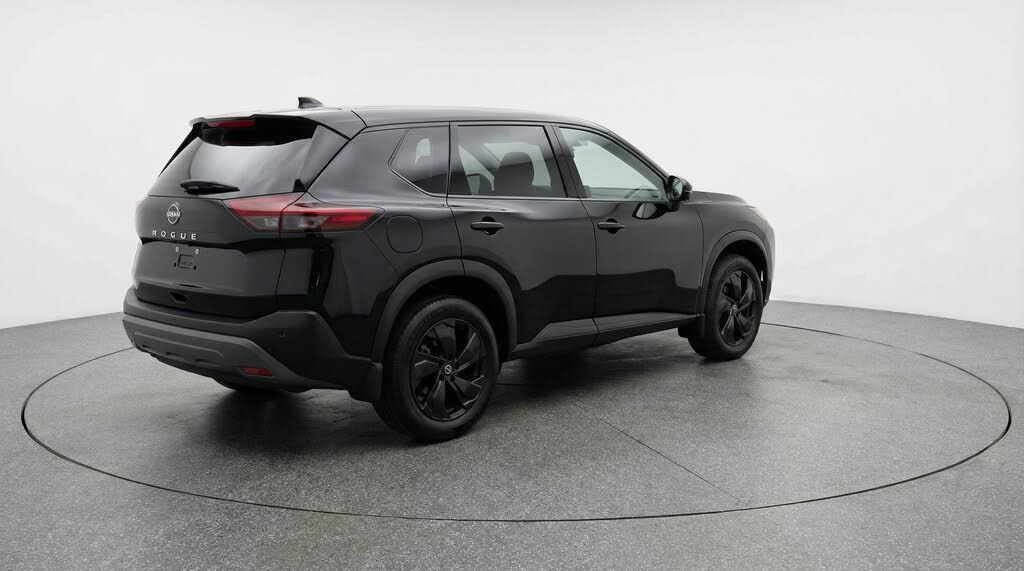 2025 NISSAN Rogue - photo 7