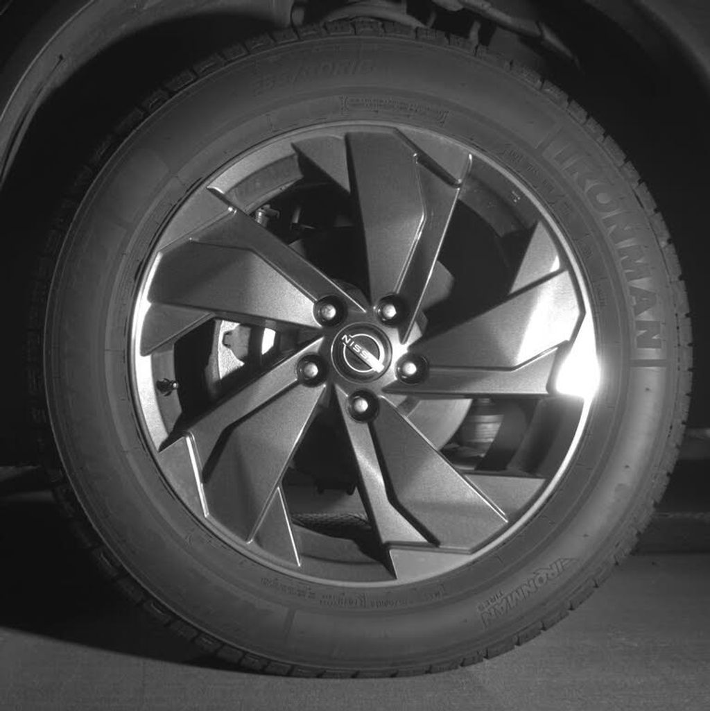 2025 NISSAN Rogue - photo 9