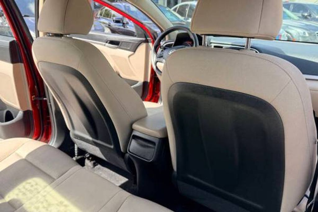 2017 HYUNDAI Elantra - photo 31