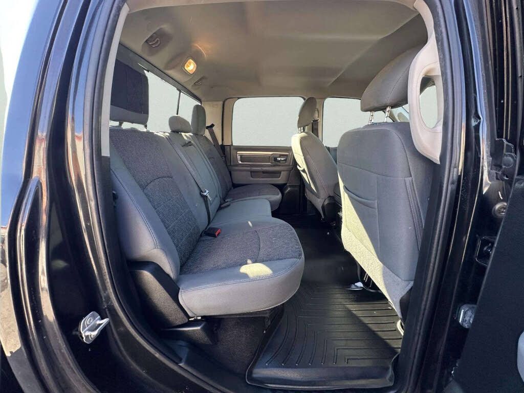 2018 RAM 1500 - photo 26
