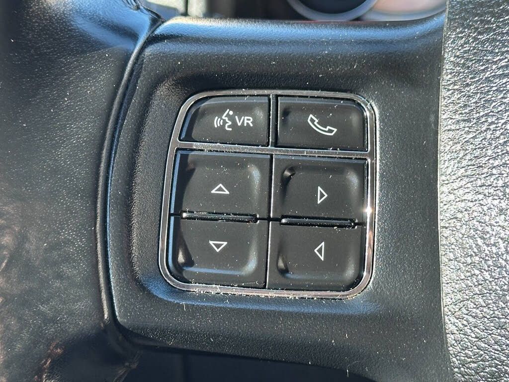 2018 RAM 1500 - photo 37