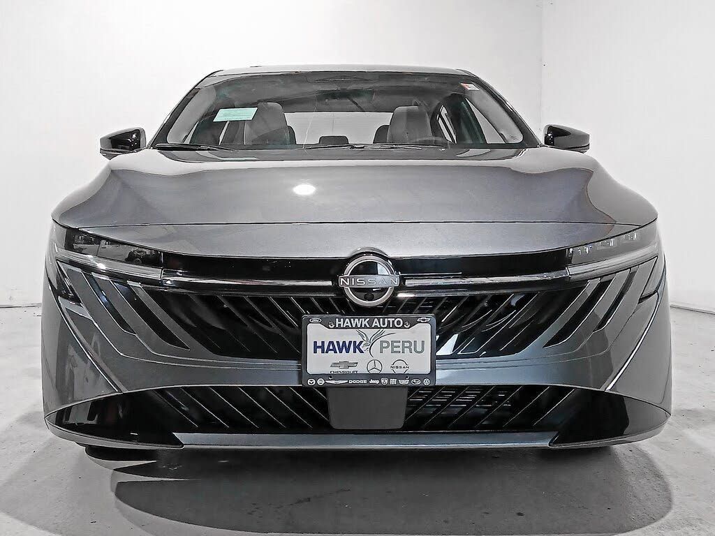 2026 NISSAN Sentra - photo 2