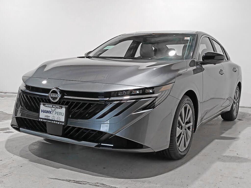 2026 NISSAN Sentra - photo 3