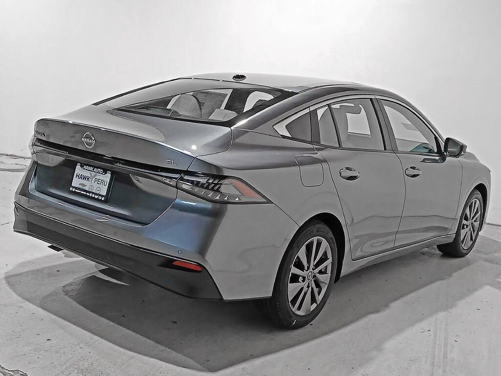 2026 NISSAN Sentra - photo 6