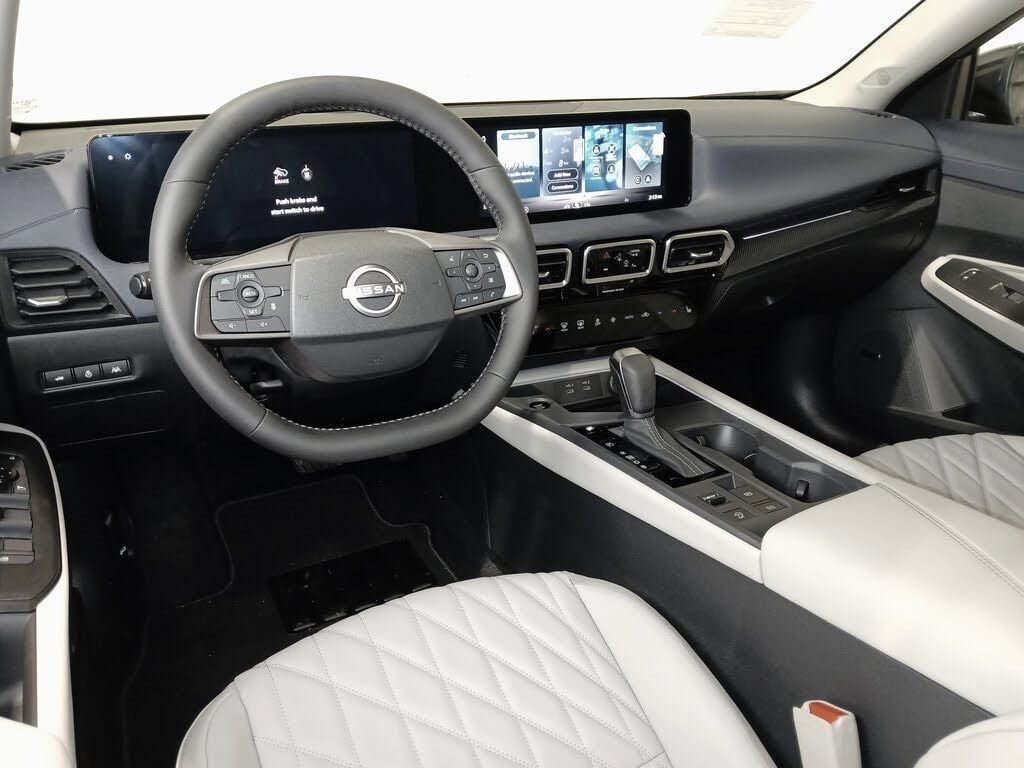 2026 NISSAN Sentra - photo 8