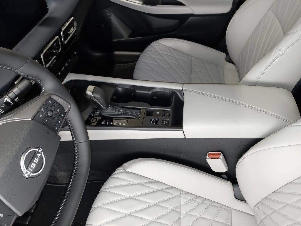 2026 NISSAN Sentra - photo 17