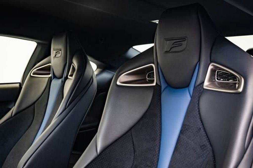 2024 LEXUS RC - photo 20