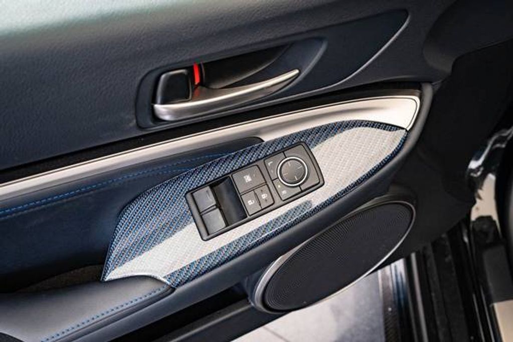2024 LEXUS RC - photo 21