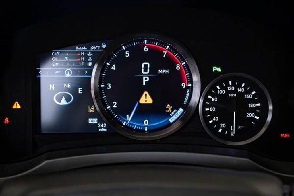 2024 LEXUS RC - photo 26